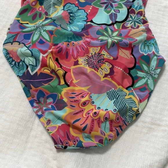 BLEU ROD BEATTIE one shoulder shirred swimsuit. One piece. floral size 12. - Picture 3 of 7